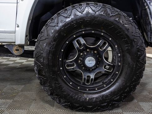 Used 2014 RAM 2500 SLT image 45