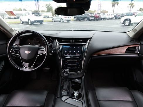 Used 2018 Cadillac CTS Luxury image 34