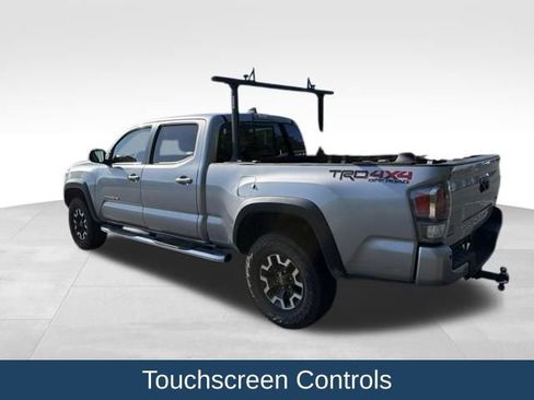 Used 2020 Toyota Tacoma TRD Off-Road w/ Technology Package AWD/4WD image 9