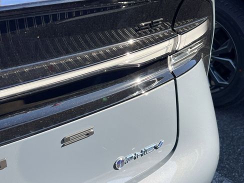 New 2026 Toyota Prius Plug-In Hybrid image 21