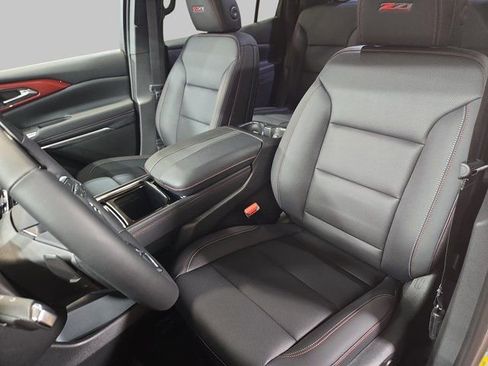 New 2026 Chevrolet Traverse Z71 w/ Enhanced Driving Package image 19