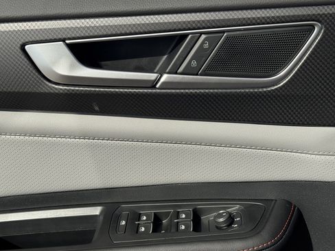 New 2026 Volkswagen Atlas Peak Edition AWD/4WD image 26