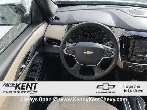 Certified 2023 Chevrolet Traverse LS w/ LPO, Floor Liner Package image 18