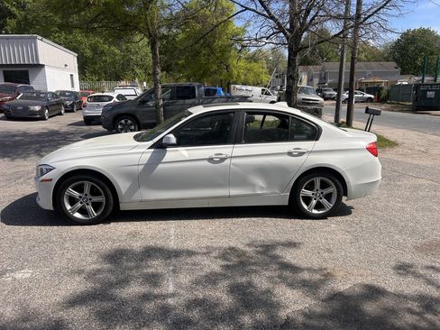 Used 2013 BMW 328i xDrive Sedan AWD/4WD image 6