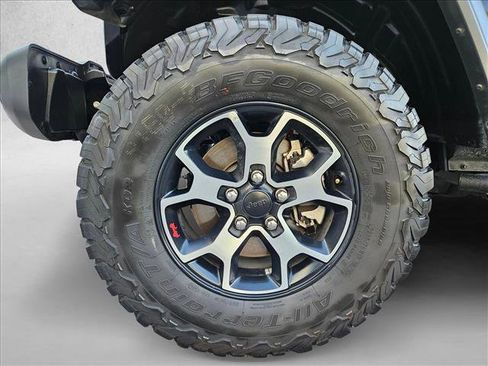 Used 2022 Jeep Wrangler Unlimited Rubicon image 22