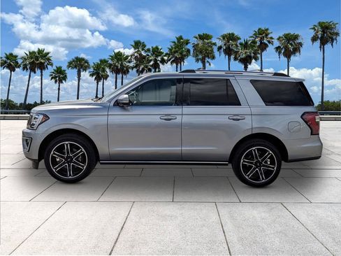 Certified 2021 Ford Expedition Limited image 4