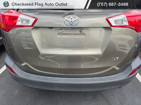 Used 2014 Toyota RAV4 LE FWD image 2