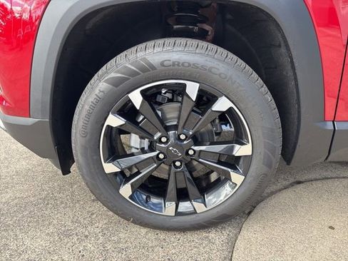 New 2026 Chevrolet Equinox RS w/ Convenience Package III AWD/4WD image 11