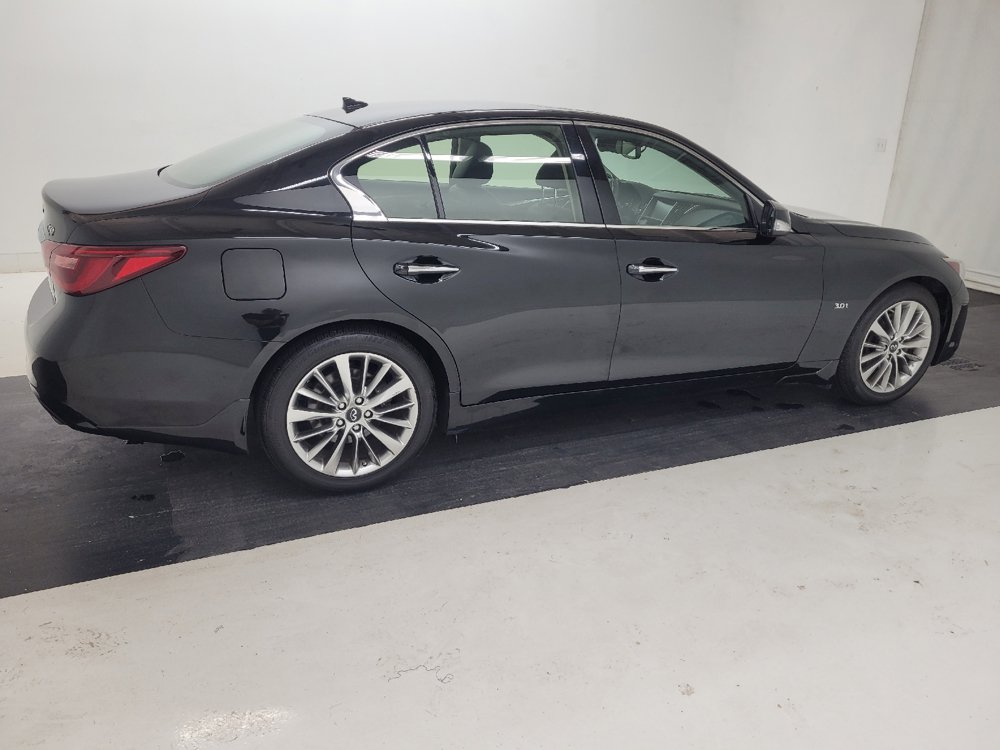 Used 2018 INFINITI Q50 Luxe w/ Cargo Package (L95) AWD/4WD image 10