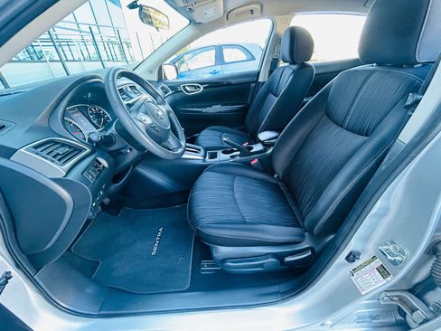 Used 2016 Nissan Sentra SV image 28