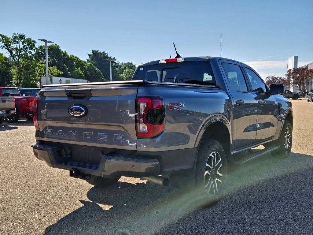 Used 2024 Ford Ranger Lariat w/ FX4 Off-Road Package AWD/4WD image 6