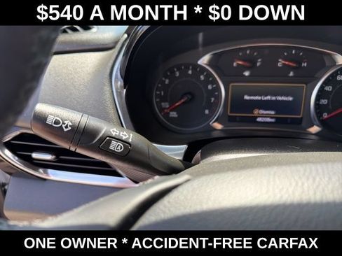 Used 2023 Chevrolet Traverse RS AWD/4WD image 16