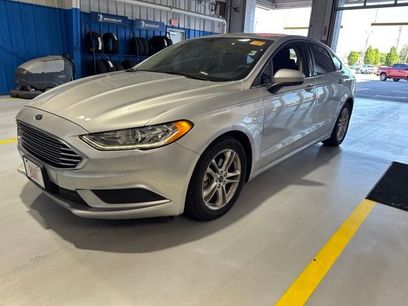 Used 2018 Ford Fusion SE w/ Fusion SE Technology Package