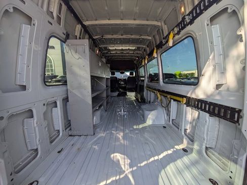 Used 2022 Mercedes-Benz Sprinter 3500 image 11
