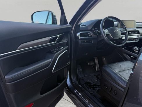 Used 2022 Kia Telluride SX w/ SX Prestige Package image 20