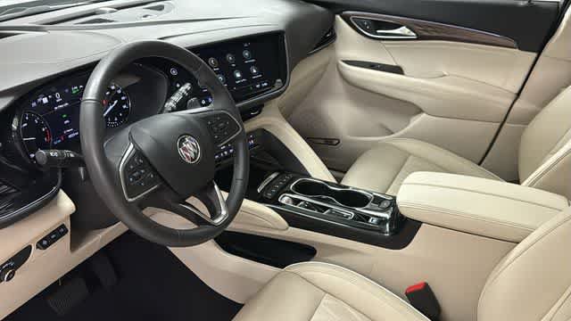 Used 2023 Buick Envision Avenir AWD/4WD image 28