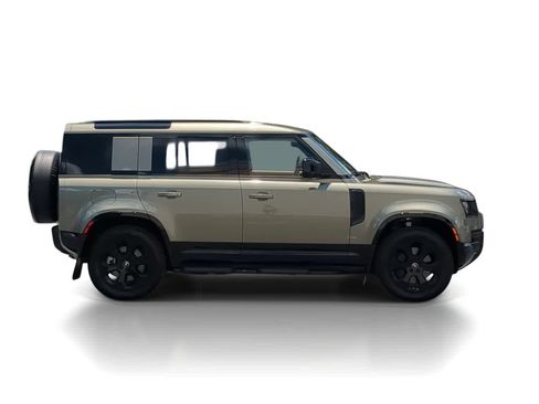 Certified 2025 Land Rover Defender 110 X-Dynamic SE AWD/4WD image 9