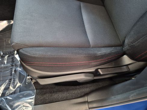 Used 2015 Subaru WRX AWD/4WD image 17