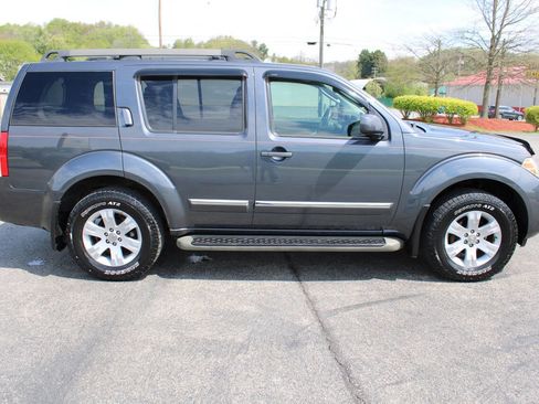 Used 2012 Nissan Pathfinder Silver AWD/4WD image 6