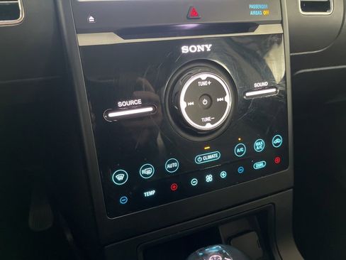 Used 2016 Ford Flex Limited w/ Appearance Package image 16