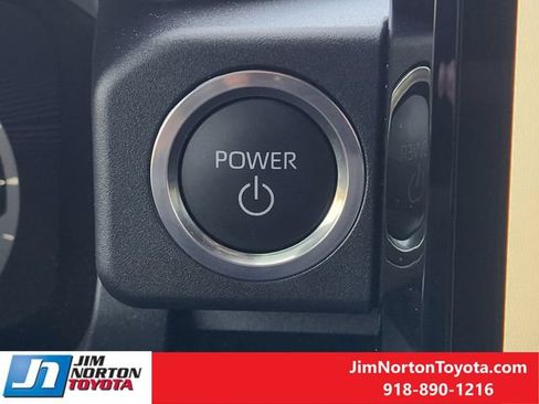 Used 2026 Toyota 4Runner Platinum AWD/4WD image 22