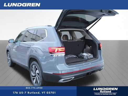 New 2026 Volkswagen Atlas SEL image 7