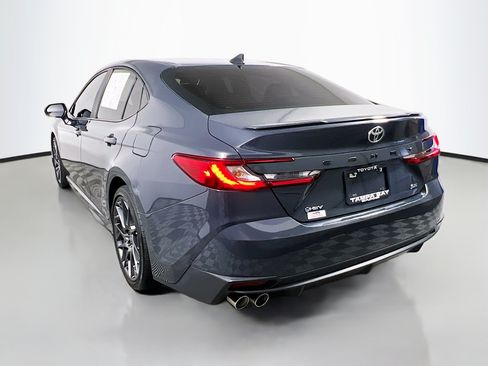 Used 2025 Toyota Camry SE w/ Convenience Package FWD image 8