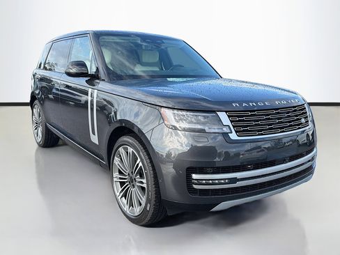 New 2026 Land Rover Range Rover Long Wheelbase Autobiography image 7