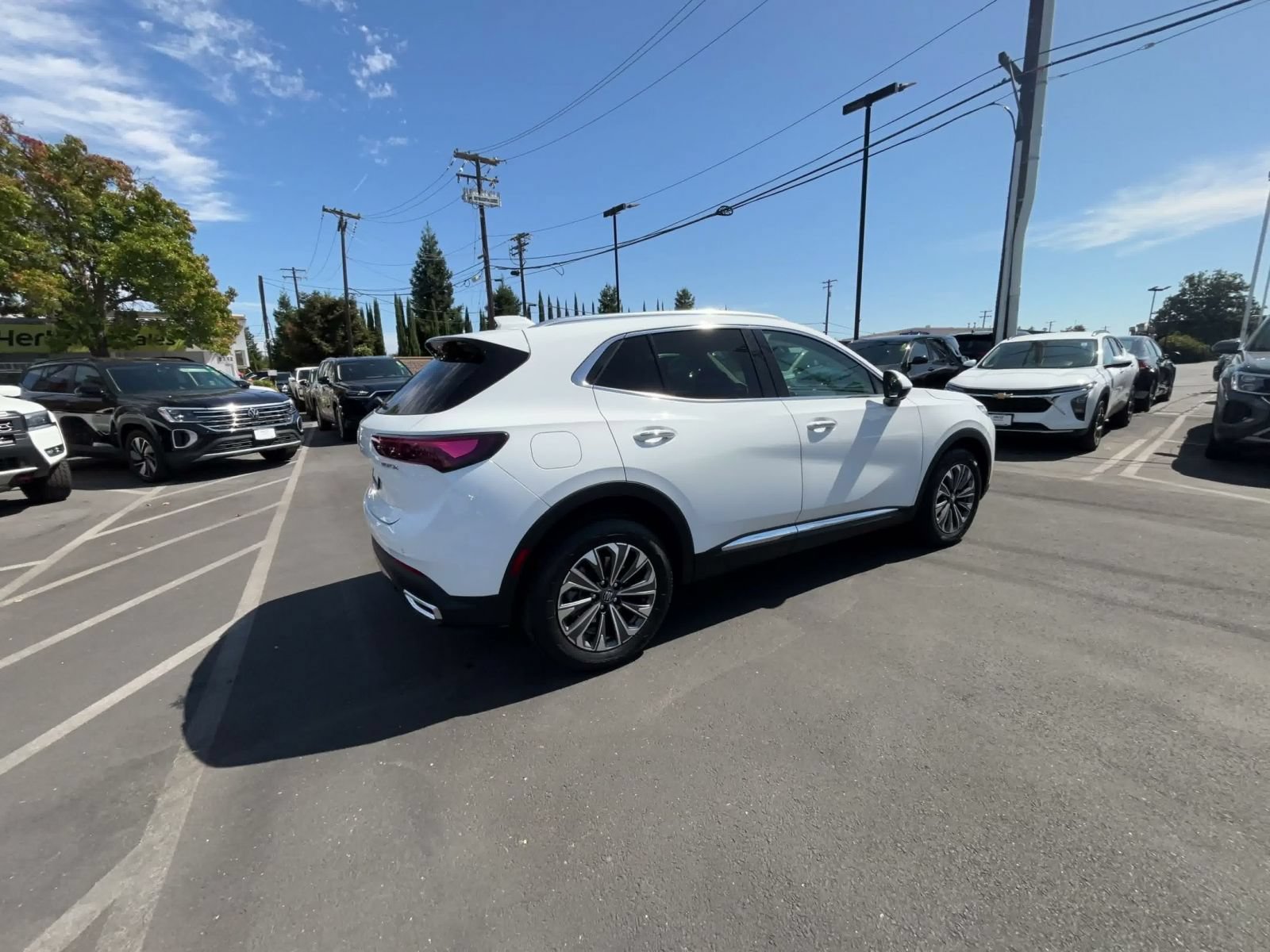 Used 2024 Buick Envision Preferred AWD/4WD image 14