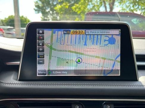 Used 2019 Genesis G70 2.0T Advanced w/ Elite Package RWD image 10