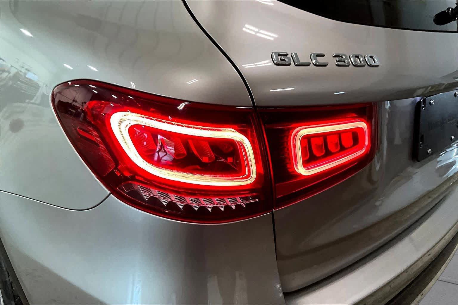 Certified 2022 Mercedes-Benz GLC 300 4MATIC image 28