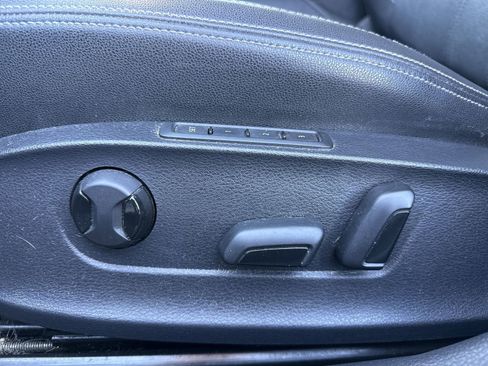 Used 2020 Volkswagen Passat 2.0T SEL image 13