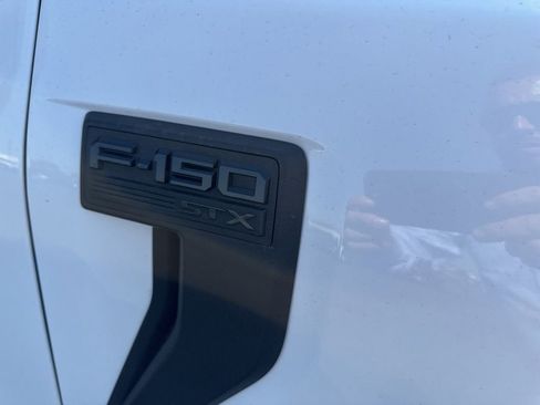 Used 2023 Ford F150 XL w/ STX Appearance Package RWD image 9