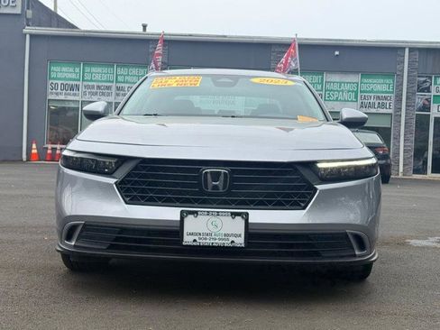 Used 2023 Honda Accord EX image 2