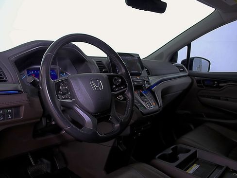 Used 2019 Honda Odyssey Elite image 22