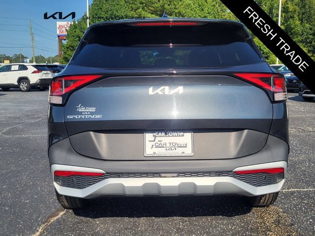 Certified 2023 Kia Sportage LX FWD image 3