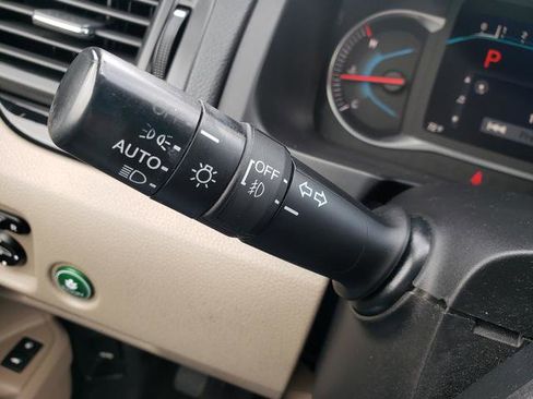 Used 2020 Honda Pilot Touring image 32