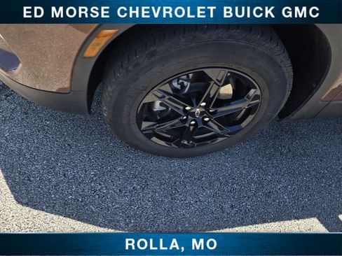 Used 2023 Chevrolet Blazer LT w/ Convenience Package FWD image 9