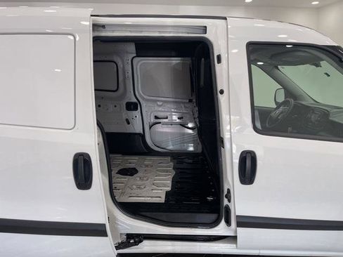 Used 2021 RAM ProMaster City Tradesman image 35