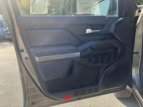 Used 2024 Toyota Tacoma TRD Off-Road AWD/4WD image 18