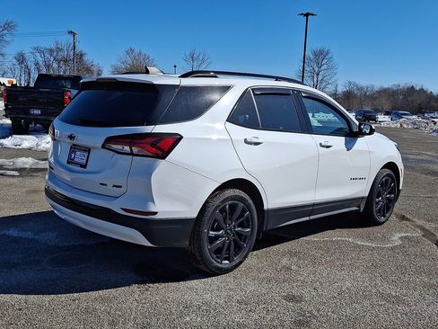 Used 2024 Chevrolet Equinox RS AWD/4WD image 12