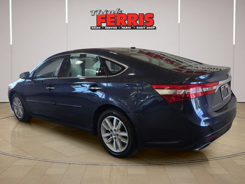 Used 2015 Toyota Avalon XLE Premium FWD image 7