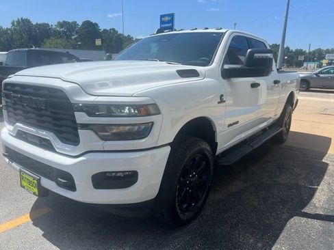 Used 2025 RAM 2500 Lone Star AWD/4WD image 5