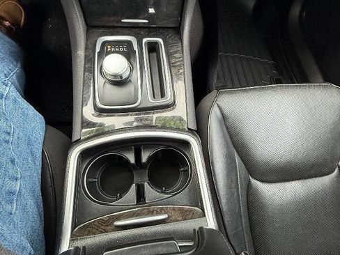 Used 2018 Chrysler 300 Limited w/ Safetytec Plus Group image 29