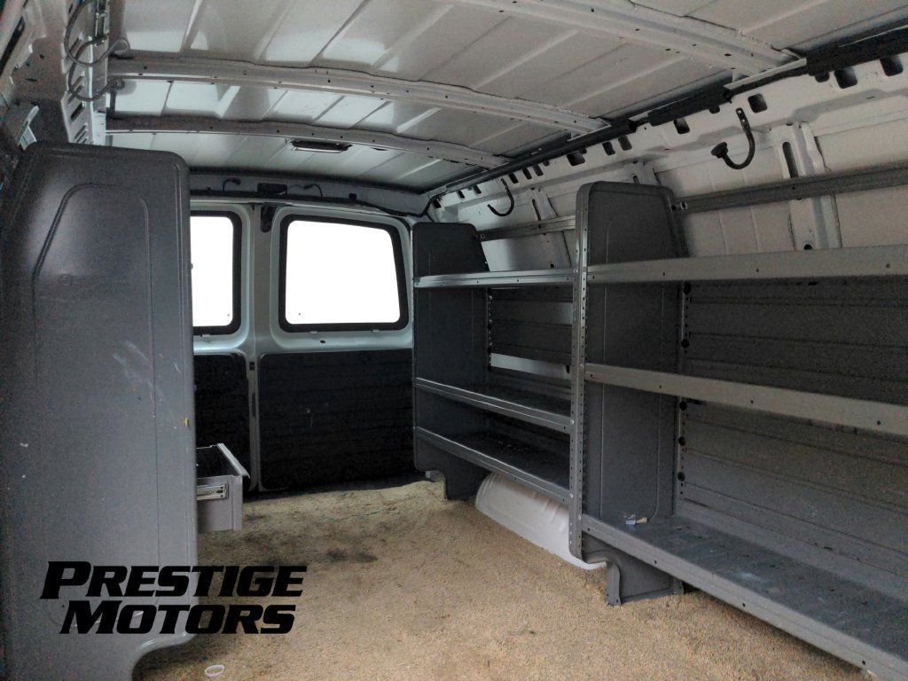 Used 2014 Chevrolet Express 2500 Extended RWD image 22