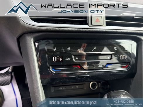 New 2026 Volkswagen Taos SEL image 34