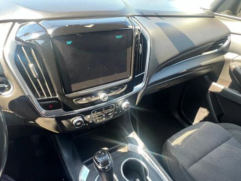 Used 2019 Chevrolet Traverse LT AWD/4WD image 25