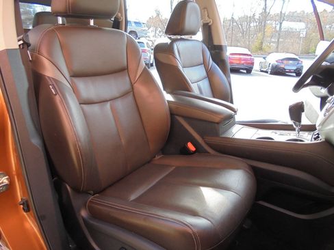 Used 2016 Nissan Murano Platinum w/ Platinum Technology Package AWD/4WD image 13
