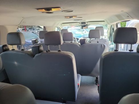Used 2017 Ford Transit 350 XL RWD image 12