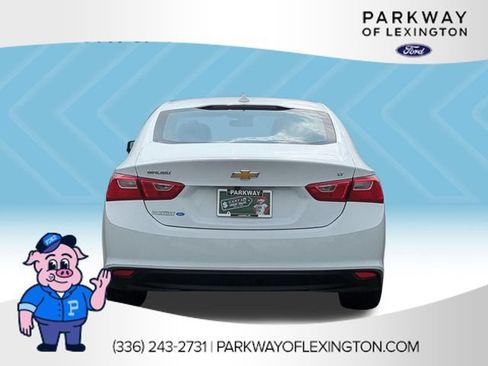 Used 2023 Chevrolet Malibu LT FWD image 4